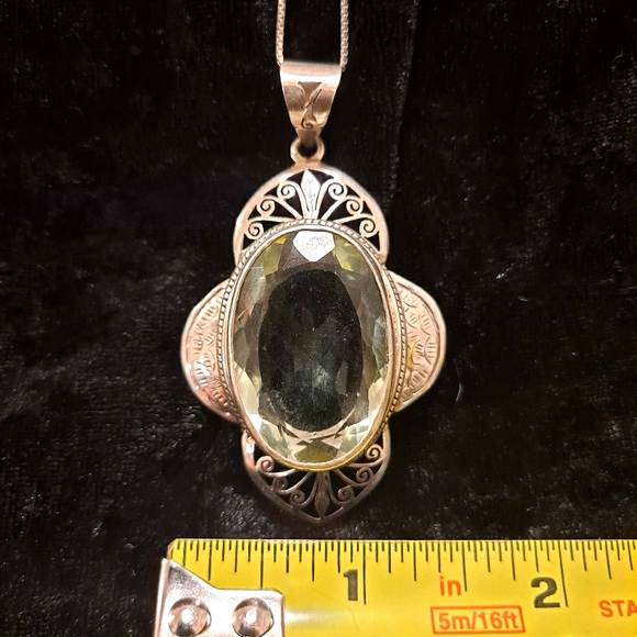 Sterling Silver Green Quartz Necklace Pendant - Picture 2 of 4